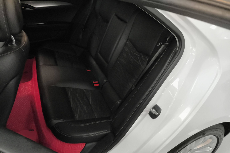 凯迪拉克ATS-L 2016款 25T 舒适型中控内饰7004
