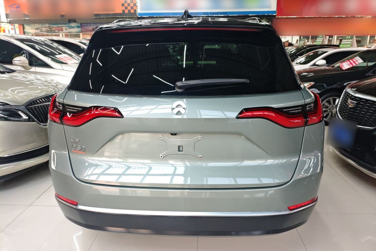 蔚来ES8 2020款 580KM 签名版 六座版车身外观6