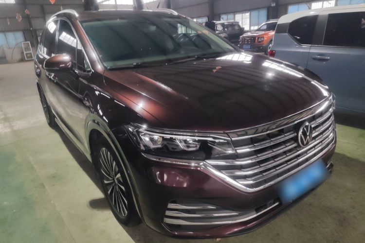 大众 威然 2020款 380TSI 尊贵版车身外观3