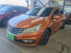 宝骏310 2016款 1.2L 手动舒适型