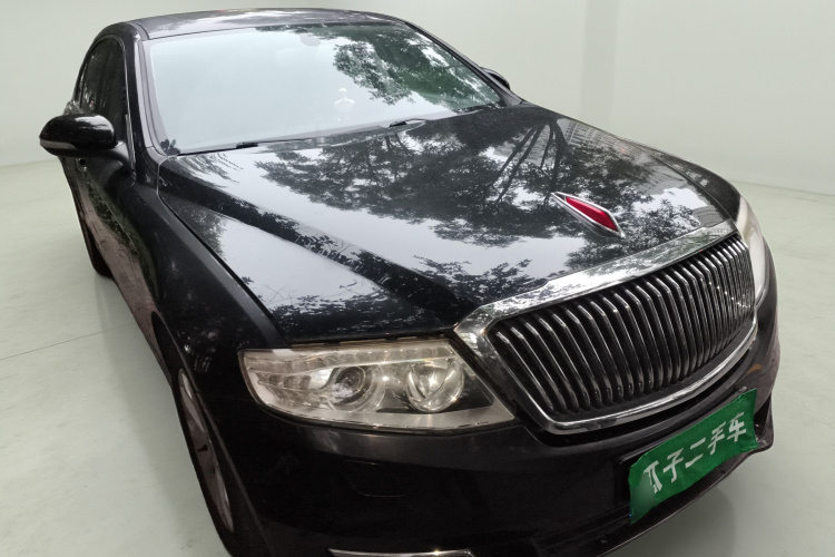 红旗H7 2015款 2.0T 豪华型车身外观3