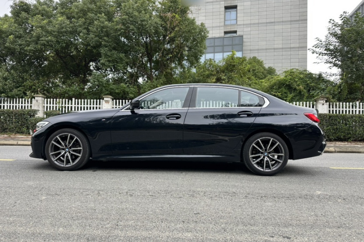 宝马3系 2021款 改款 320Li M运动套装车身外观6001