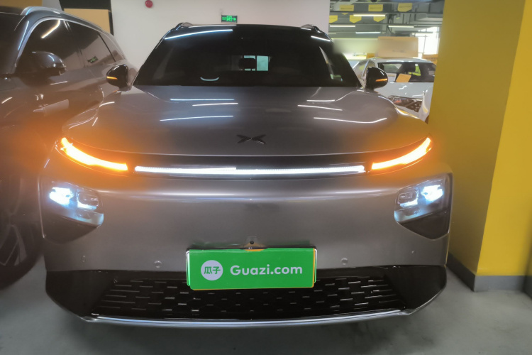 小鹏G9 2022款 650 性能版Pro车身外观2