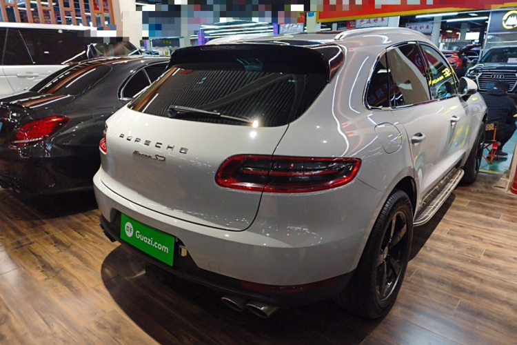 保时捷 2014款 Macan 2.0T车身外观7