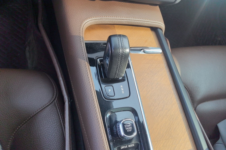 沃尔沃S90 2021款 B5 智逸豪华版局部细节18