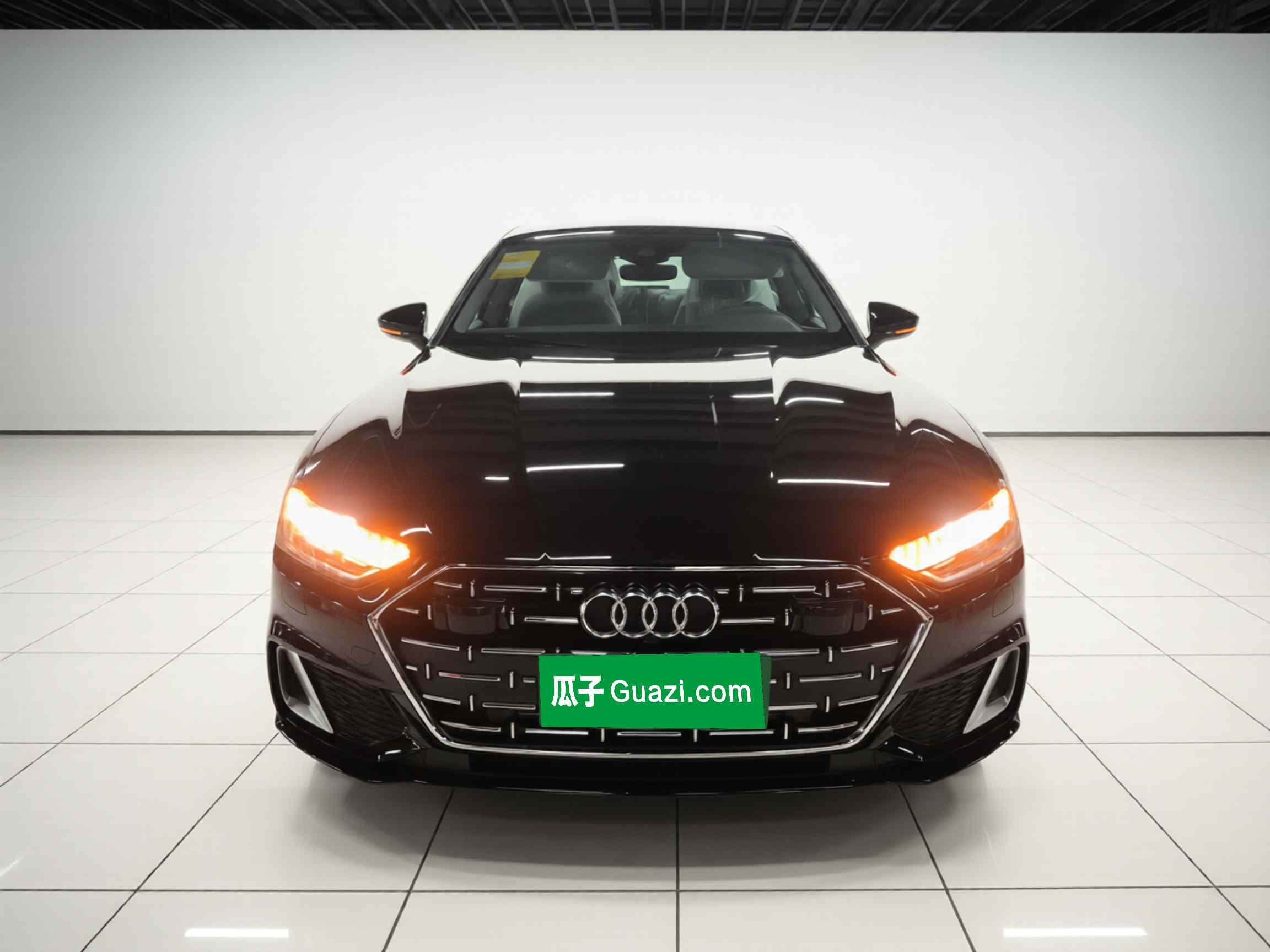 奥迪A7L 2024款 45TFSI S-line 筑梦型 流晶套装(1)