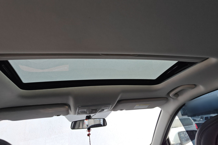 长安CS35PLUS 2022款 1.6L 手动豪华版中控内饰22