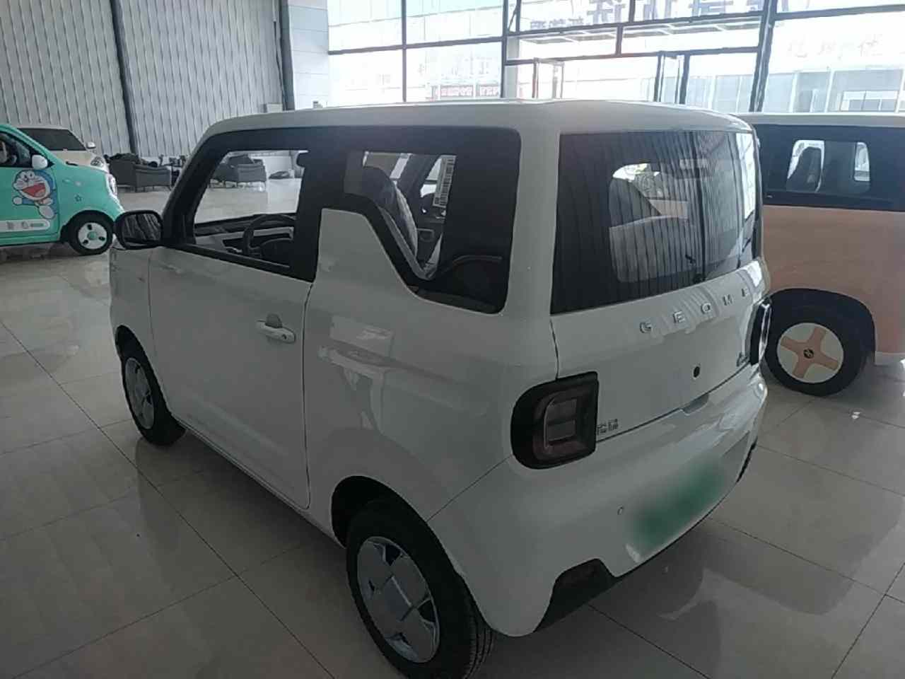 吉利银河 2024款 熊猫mini 200km 耐力熊(3)