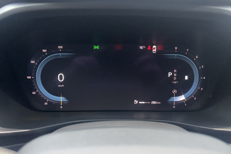 沃尔沃XC40 2023款 B4 四驱智远豪华版局部细节14