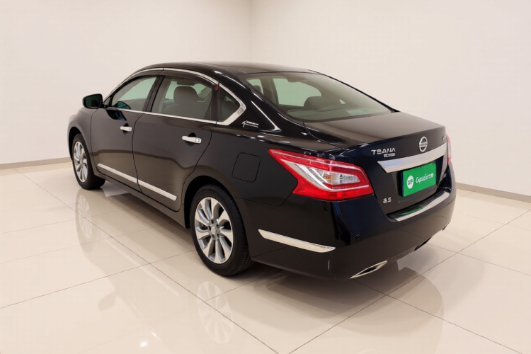 日产 天籁 2014款 公爵 2.5L XV尊享版车身外观5