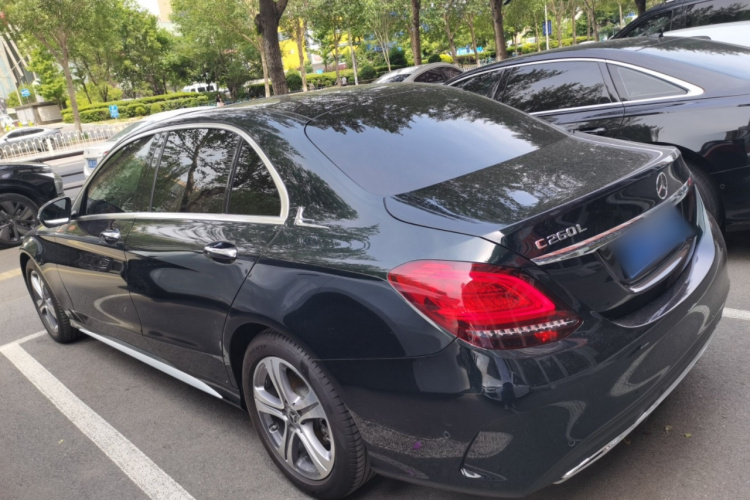 奔驰C级 2021款 C 260 L 运动版车身外观6003