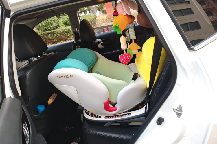 日产 奇骏 2019款 2.0L CVT智联舒适版 2WD中控内饰21