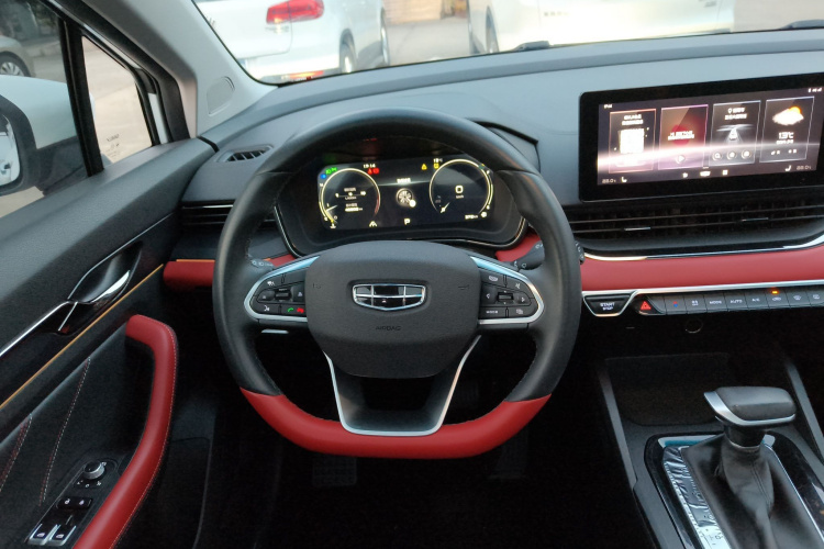 吉利汽车 帝豪S 2021款 1.4T CVT尊贵型中控内饰13