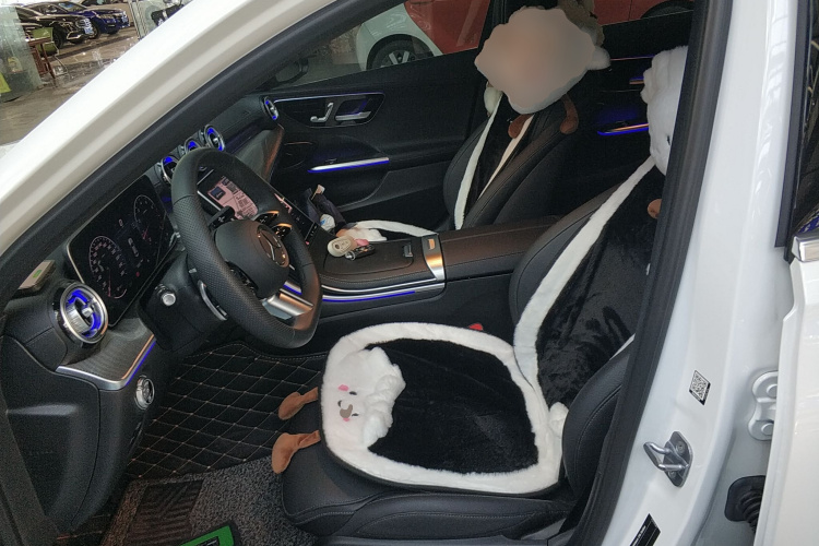 奔驰C级 2024款 改款三 C 260 L 运动版中控内饰19