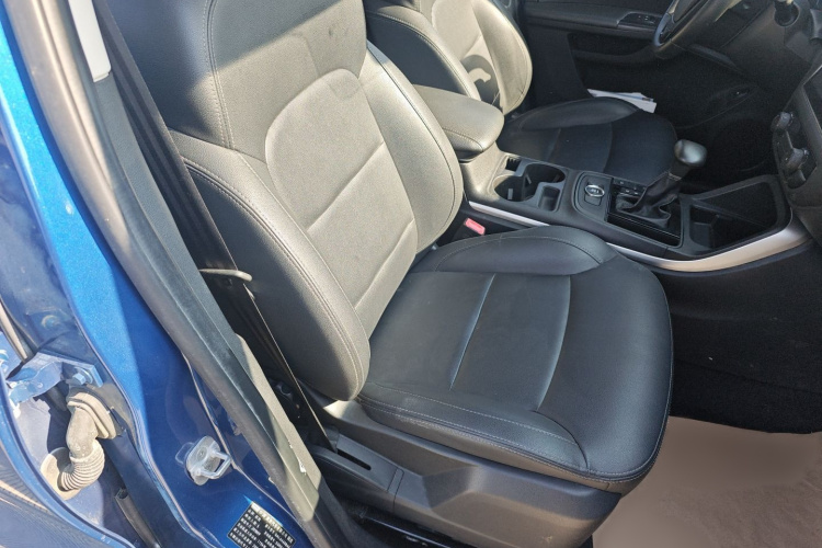 观致5 2018款 改款 1.6T 自动领先型局部细节41