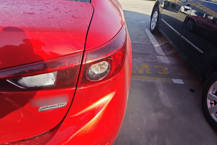 马自达3 昂克赛拉 2016款 三厢 1.5L 自动豪华型车身外观6006