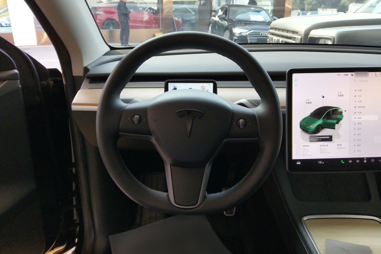 特斯拉 Model Y 2022款 后轮驱动版局部细节13