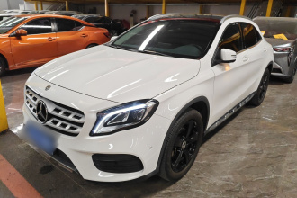 奔驰GLA 2019款 GLA 200 时尚型