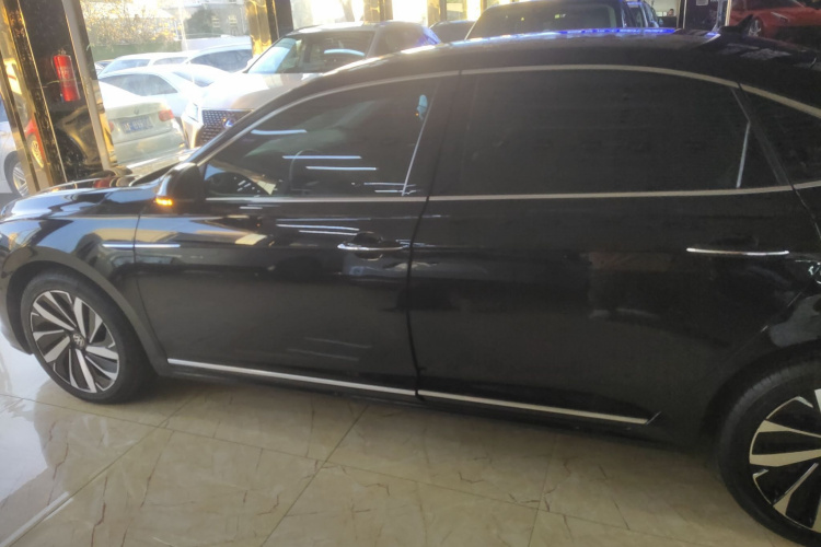 大众 帕萨特 2023款 330TSI 豪华版车身外观6003