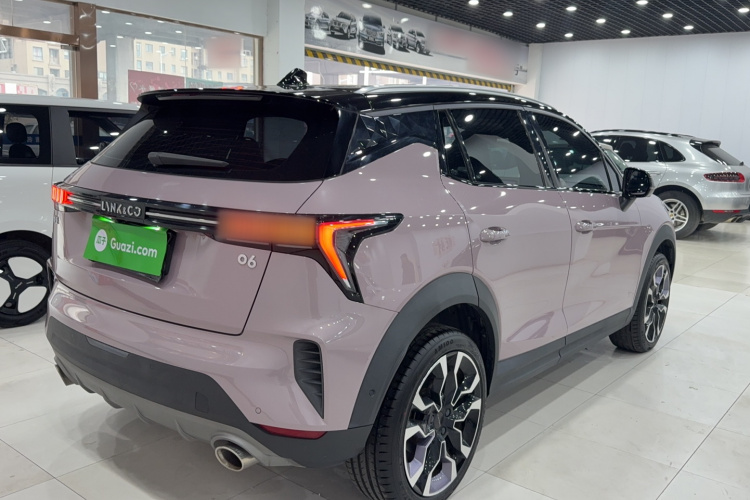 领克06 2023款 Remix 1.5T Shero车身外观6008