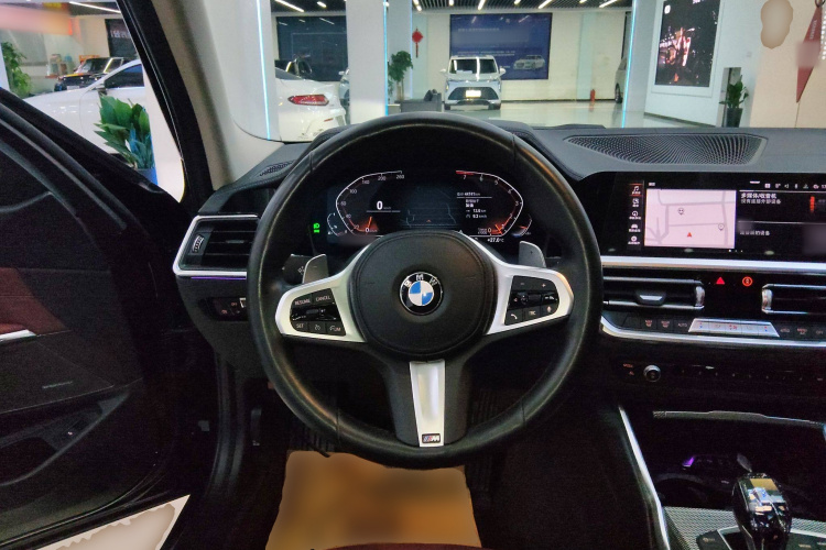 宝马3系 2022款 325Li M运动曜夜套装局部细节13