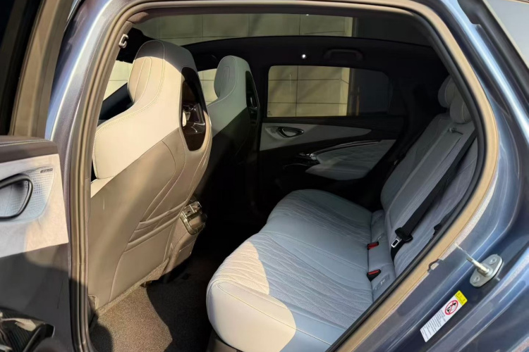 比亚迪 海豹 2022款 650km 四驱性能版中控内饰7002