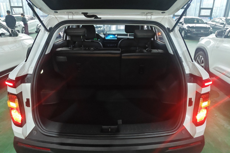 宝骏RS-3 2020款 1.5L CVT智能精英型局部细节23