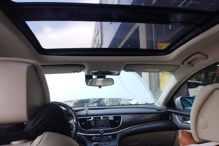 别克 君越 2016款 改款 20T 领先型中控内饰22