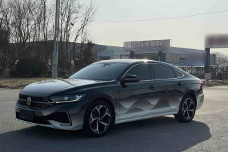 大众 帕萨特 2024款 330TSI 星空精英版