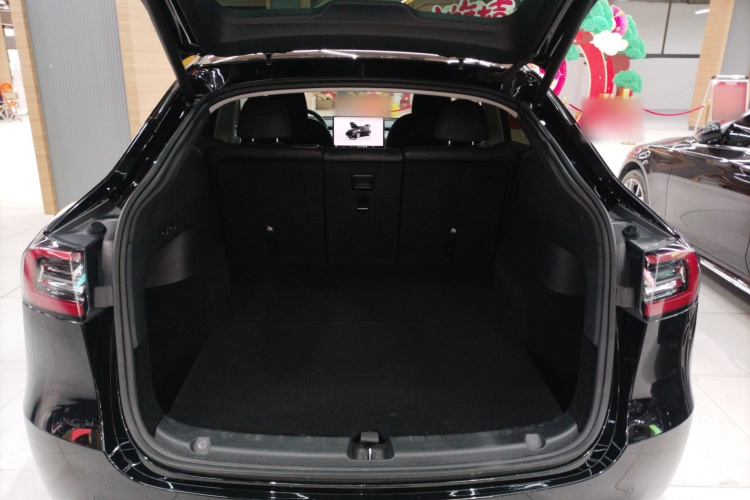 特斯拉 Model Y 2022款 改款 后轮驱动版局部细节23