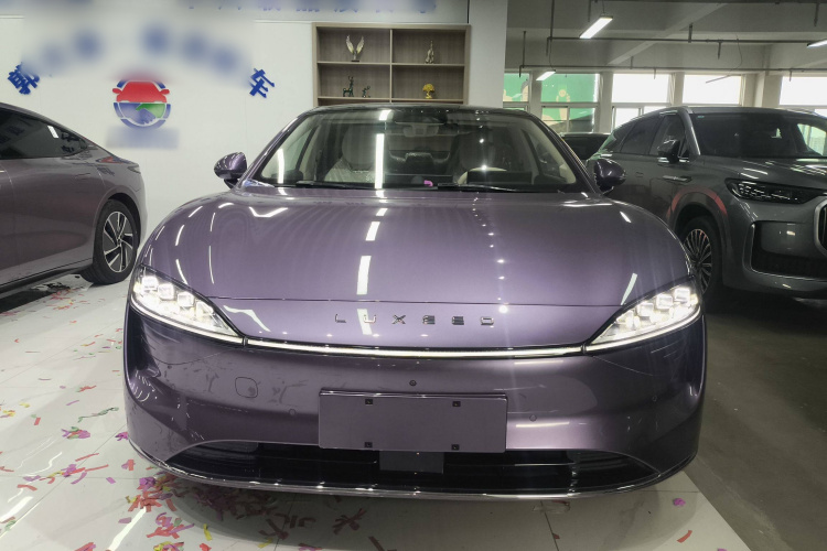 鸿蒙智行 智界S7 2024款 Pro 后驱长航版车身外观6001