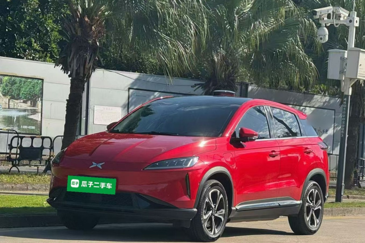 小鹏G3 2020款 520 尊享版车身外观1