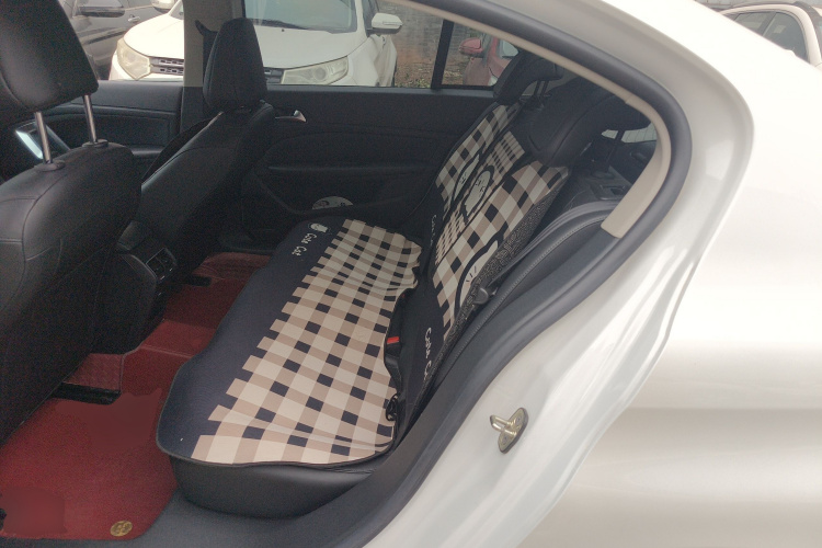 标致408 2020款 360THP 十周年纪念版中控内饰21