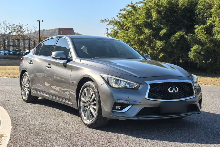 英菲尼迪Q50L 2018款 2.0T 逸享版 国VI车身外观6003