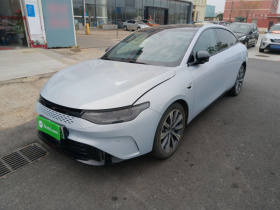 零跑汽车 零跑C01 2023款 增程 316 智享版