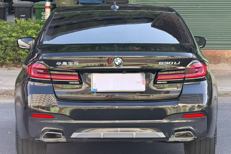 宝马5系 2023款 530Li 领先型 M运动套装车身外观6005