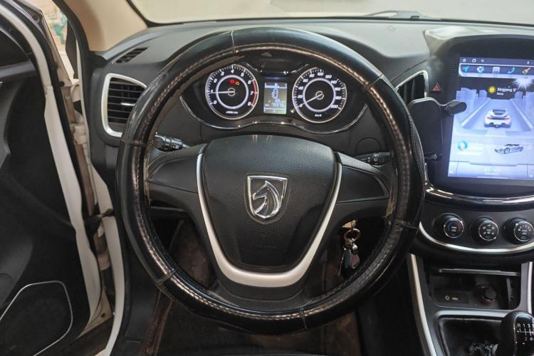 宝骏560 2016款 1.5T 手动舒适型局部细节13