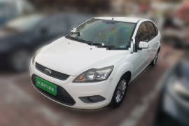 福特 福克斯 2013款 两厢经典 1.8L 手动基本型