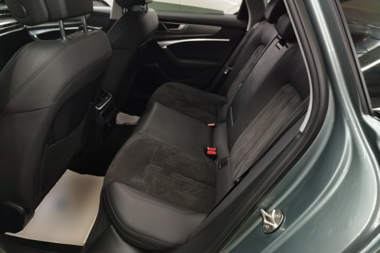 奥迪A6(进口) 2021款 allroad quattro 探索家 55 TFSI 尊享越野型中控内饰21