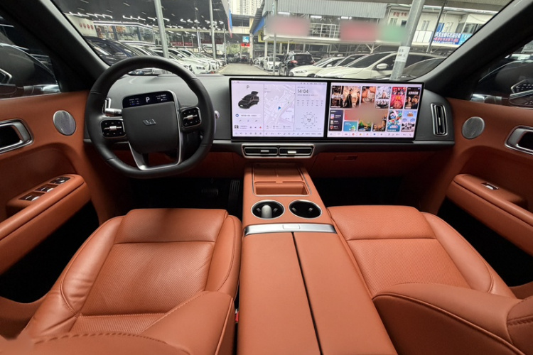 理想汽车 理想L8 2023款 Pro中控内饰7011
