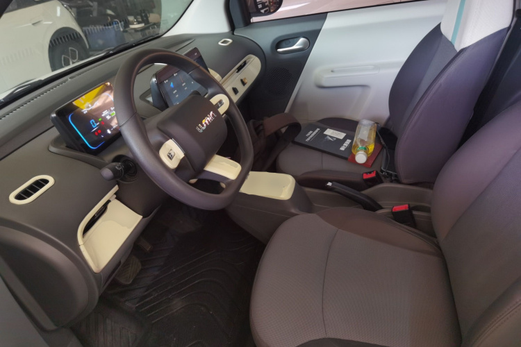 长安启源 长安Lumin 2022款 210km 香甜款中控内饰19