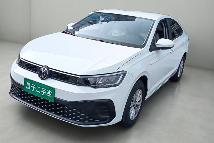 大众 朗逸 2025款 新锐 1.5L 出众新逸版车身外观1