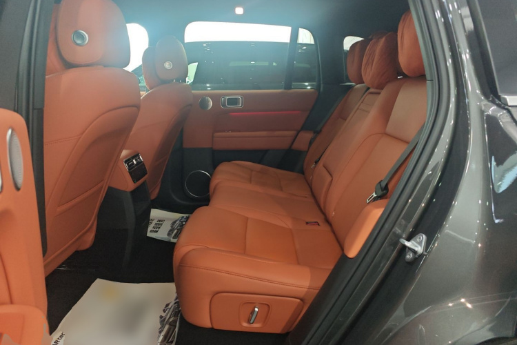 理想汽车 理想L6 2024款 Pro中控内饰7004