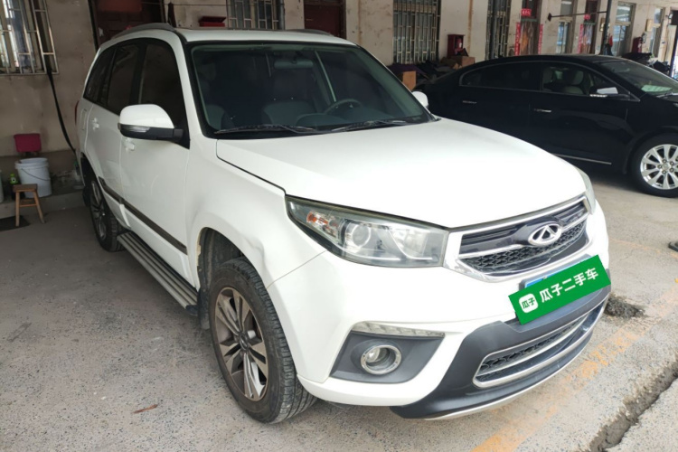 奇瑞 瑞虎3 2015款 1.6L CVT智尚纪念版车身外观3