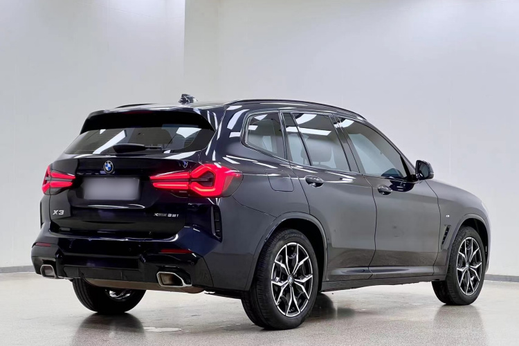 宝马X3 2022款 改款 xDrive25i M运动套装车身外观6006
