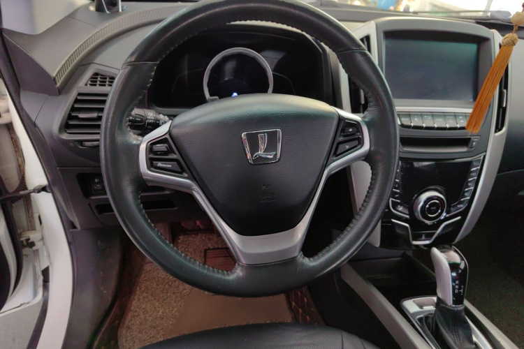 纳智捷 优6 SUV 2015款 1.8T 智尊型局部细节13