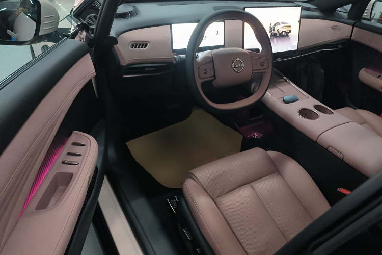 日产N7 2025款 510 Pro中控内饰7003