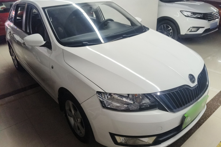 斯柯达 昕动 2016款 改款 1.6L 自动创行版车身外观3