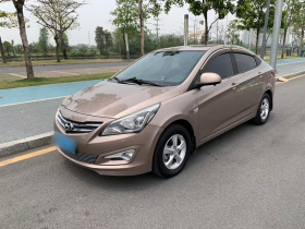 现代 瑞纳 2014款 1.4L 自动智能型GLS