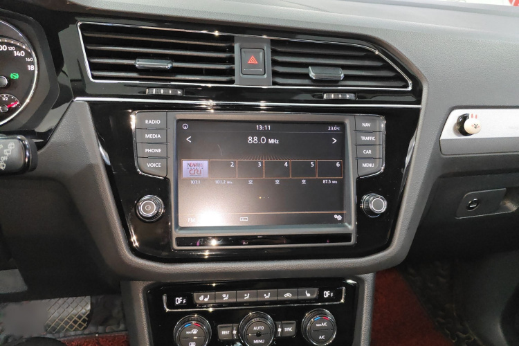 大众 途观L 2017款 380TSI 自动四驱豪华版局部细节16